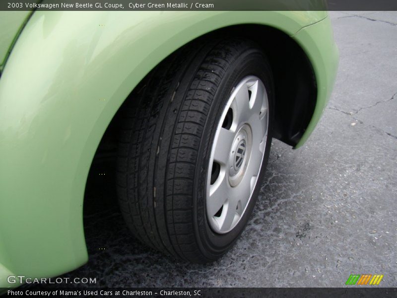Cyber Green Metallic / Cream 2003 Volkswagen New Beetle GL Coupe