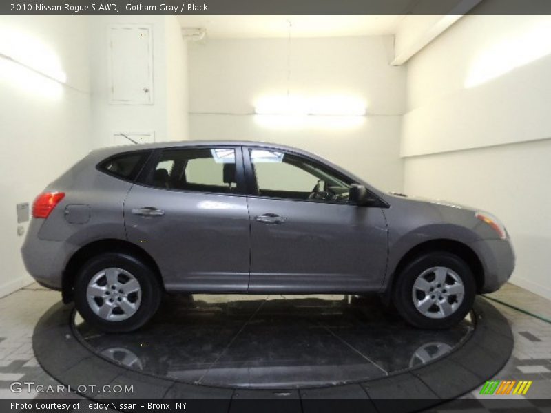 Gotham Gray / Black 2010 Nissan Rogue S AWD