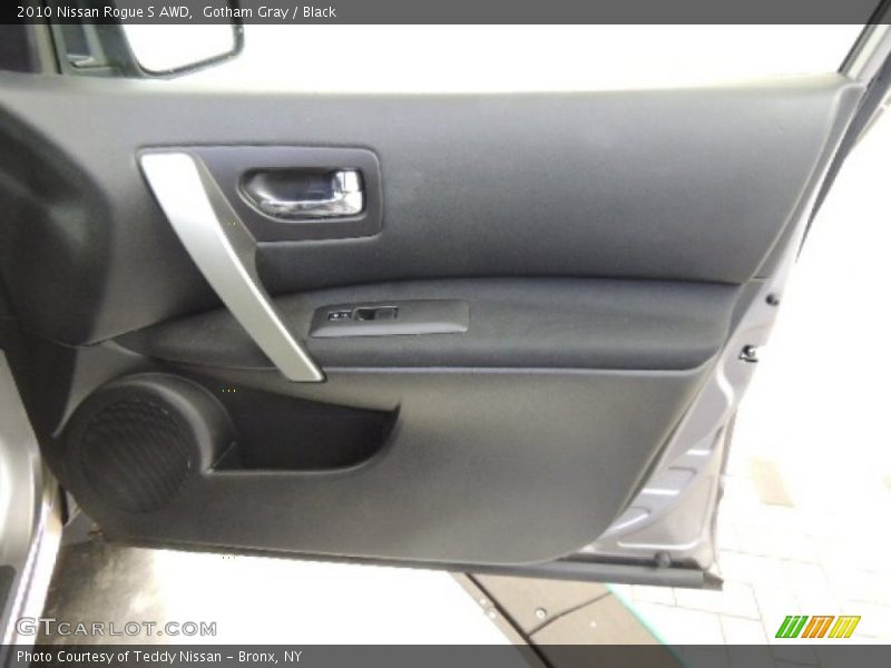 Gotham Gray / Black 2010 Nissan Rogue S AWD