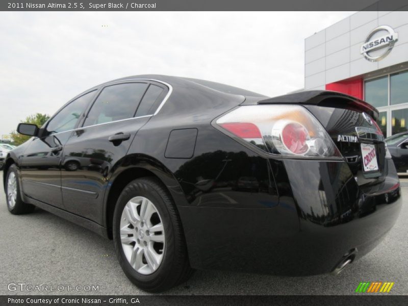 Super Black / Charcoal 2011 Nissan Altima 2.5 S