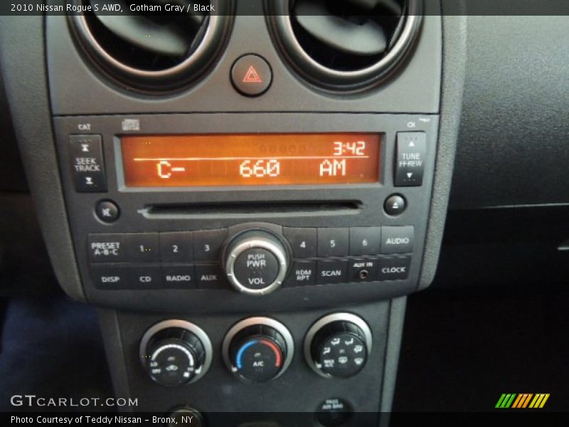 Gotham Gray / Black 2010 Nissan Rogue S AWD