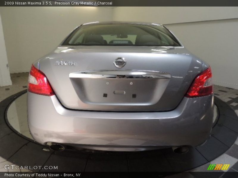 Precision Gray Metallic / Charcoal 2009 Nissan Maxima 3.5 S