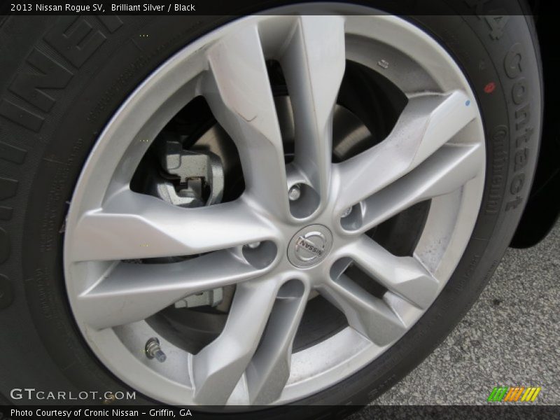 Brilliant Silver / Black 2013 Nissan Rogue SV
