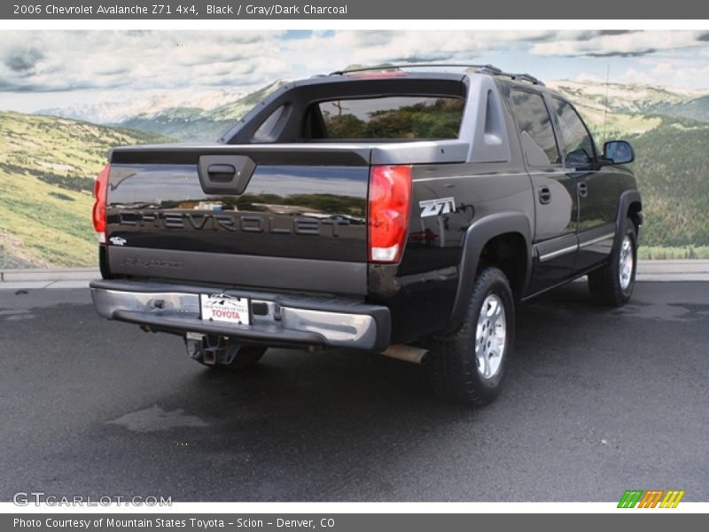 Black / Gray/Dark Charcoal 2006 Chevrolet Avalanche Z71 4x4