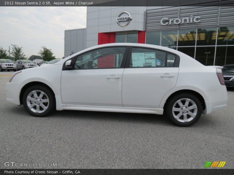 Aspen White / Charcoal 2012 Nissan Sentra 2.0 SR