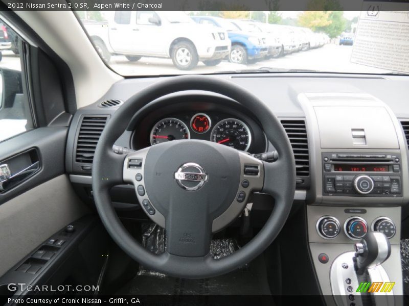 Aspen White / Charcoal 2012 Nissan Sentra 2.0 SR