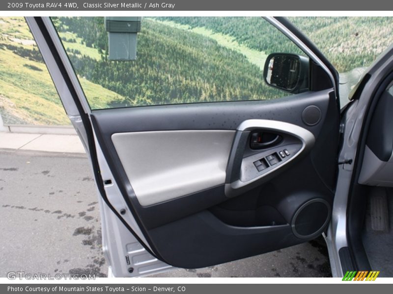 Classic Silver Metallic / Ash Gray 2009 Toyota RAV4 4WD