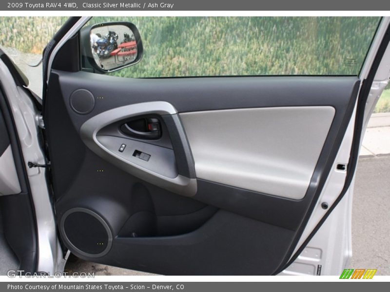 Classic Silver Metallic / Ash Gray 2009 Toyota RAV4 4WD