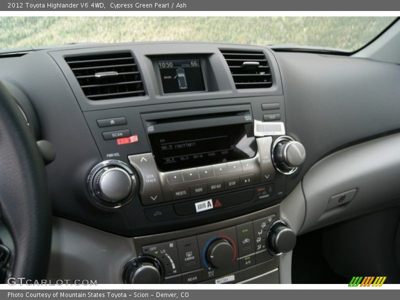 Cypress Green Pearl / Ash 2012 Toyota Highlander V6 4WD