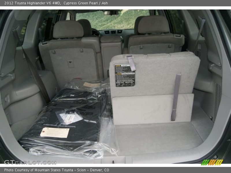 Cypress Green Pearl / Ash 2012 Toyota Highlander V6 4WD