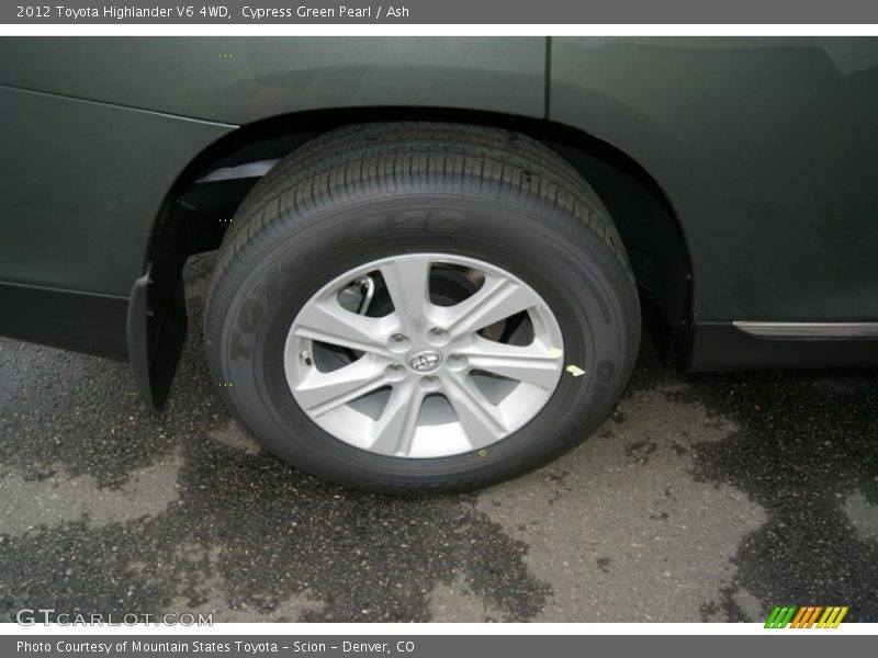 Cypress Green Pearl / Ash 2012 Toyota Highlander V6 4WD