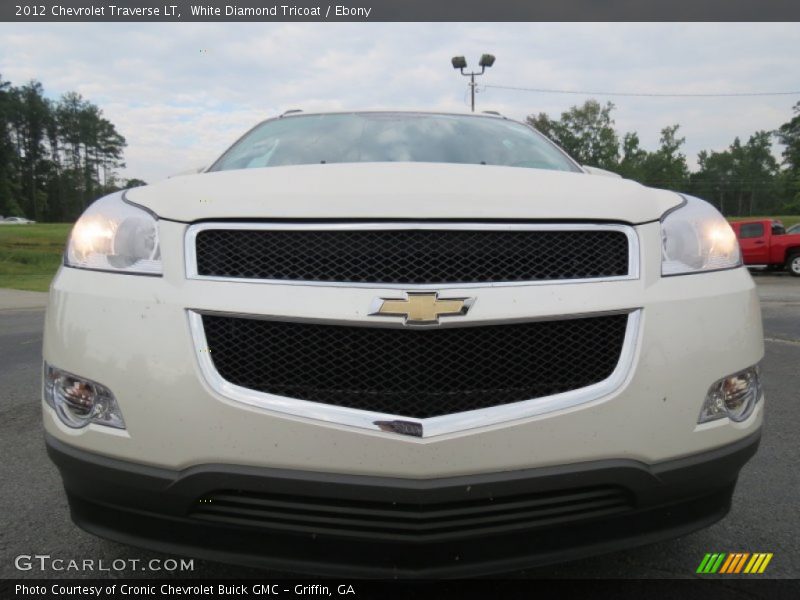White Diamond Tricoat / Ebony 2012 Chevrolet Traverse LT