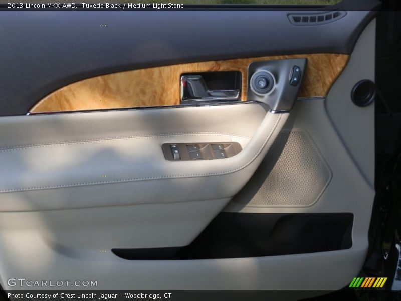 Tuxedo Black / Medium Light Stone 2013 Lincoln MKX AWD