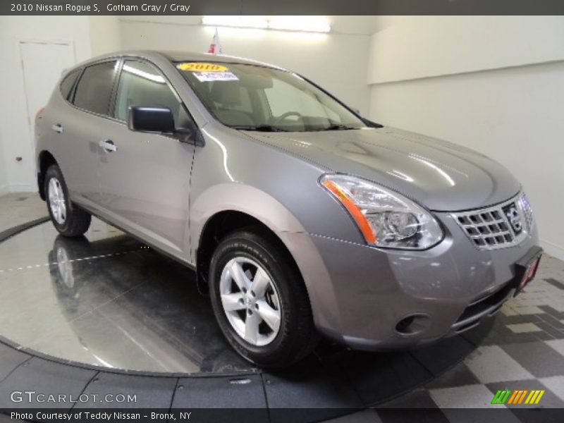 Gotham Gray / Gray 2010 Nissan Rogue S