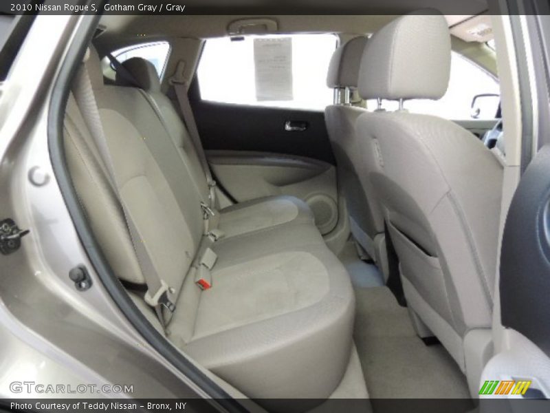 Gotham Gray / Gray 2010 Nissan Rogue S