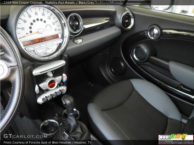 Nightfire Red Metallic / Black/Grey 2009 Mini Cooper Clubman