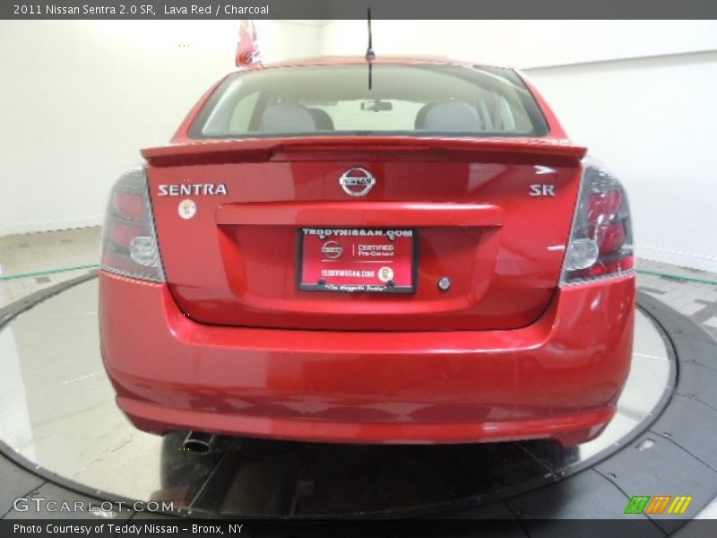Lava Red / Charcoal 2011 Nissan Sentra 2.0 SR