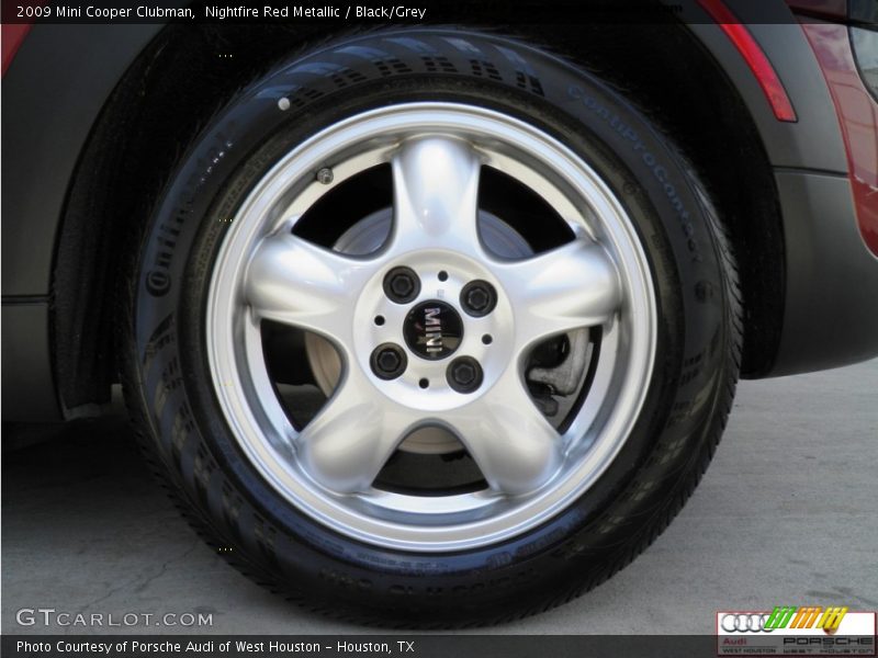 Nightfire Red Metallic / Black/Grey 2009 Mini Cooper Clubman