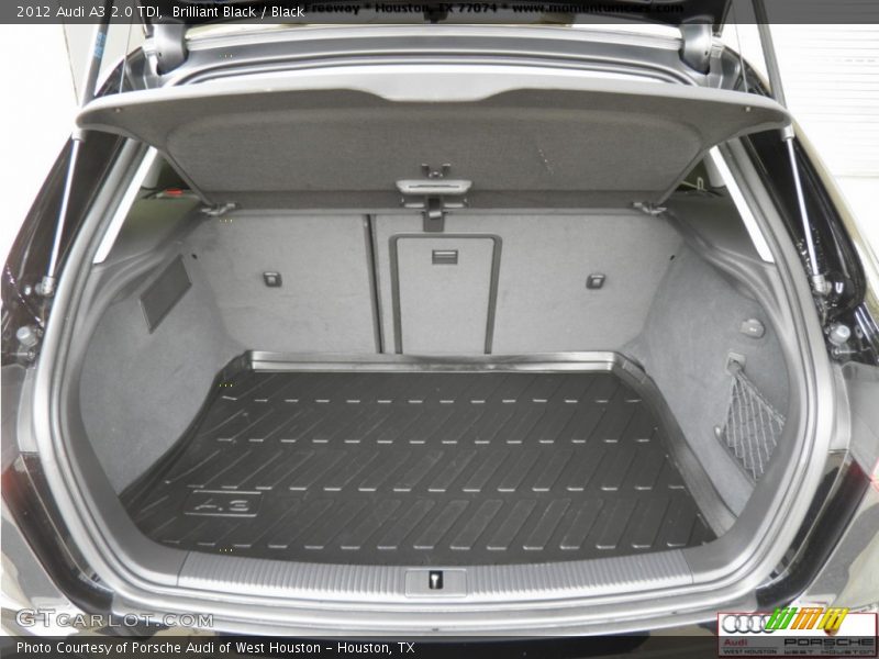 Brilliant Black / Black 2012 Audi A3 2.0 TDI