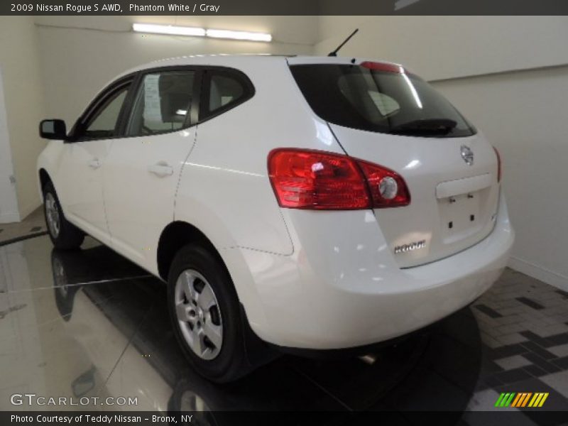 Phantom White / Gray 2009 Nissan Rogue S AWD