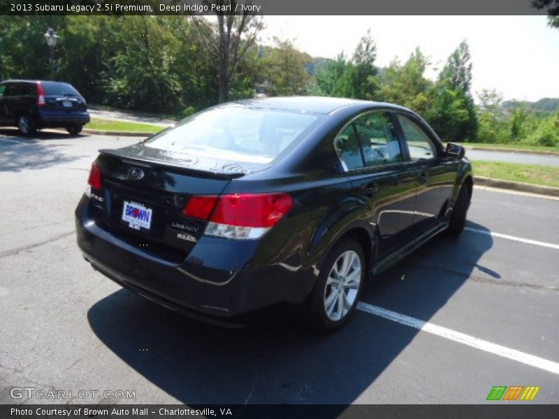 Deep Indigo Pearl / Ivory 2013 Subaru Legacy 2.5i Premium