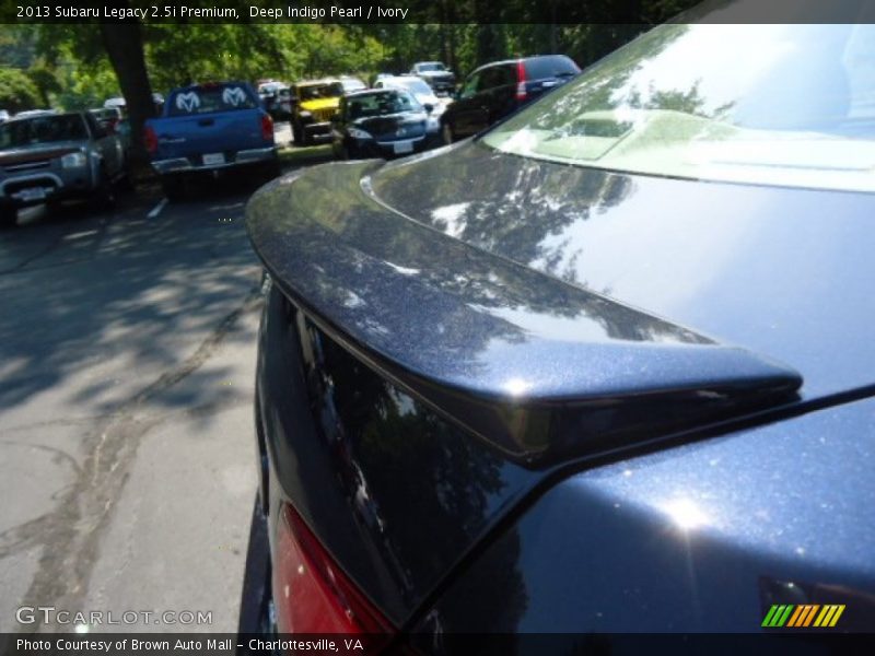Deep Indigo Pearl / Ivory 2013 Subaru Legacy 2.5i Premium