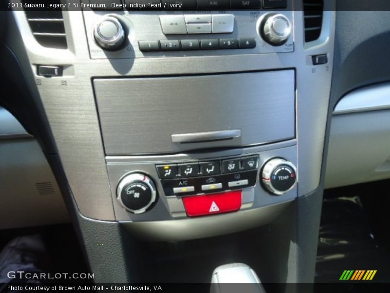 Deep Indigo Pearl / Ivory 2013 Subaru Legacy 2.5i Premium