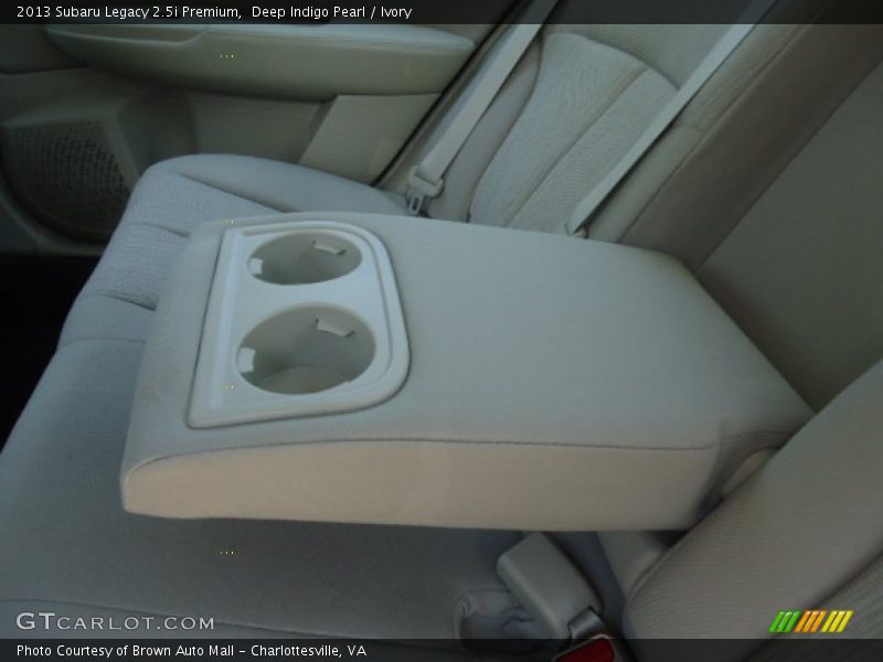 Deep Indigo Pearl / Ivory 2013 Subaru Legacy 2.5i Premium