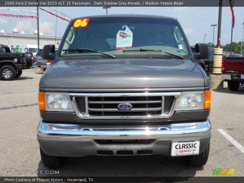 Dark Shadow Grey Metallic / Medium Pebble Beige 2006 Ford E Series Van E350 XLT 15 Passenger