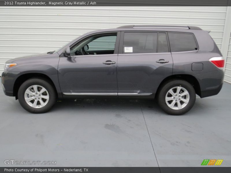 Magnetic Gray Metallic / Ash 2012 Toyota Highlander