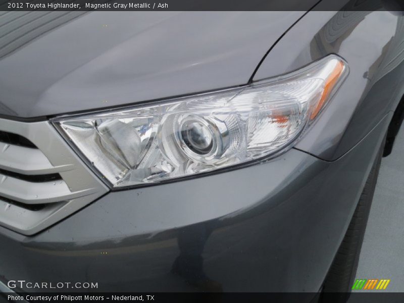 Magnetic Gray Metallic / Ash 2012 Toyota Highlander