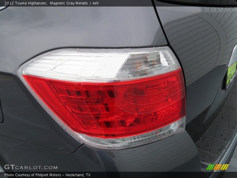 Magnetic Gray Metallic / Ash 2012 Toyota Highlander