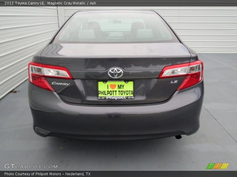 Magnetic Gray Metallic / Ash 2012 Toyota Camry LE