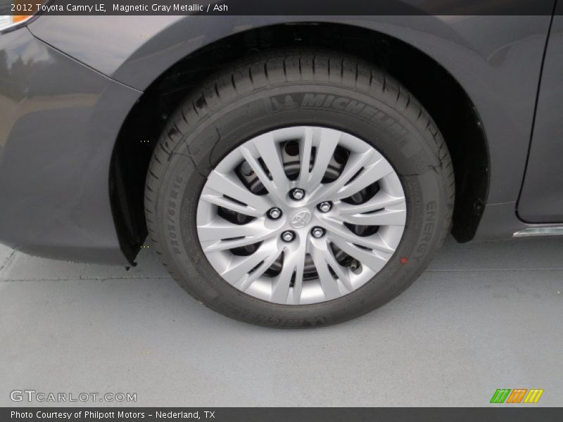 Magnetic Gray Metallic / Ash 2012 Toyota Camry LE