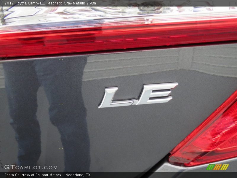 Magnetic Gray Metallic / Ash 2012 Toyota Camry LE