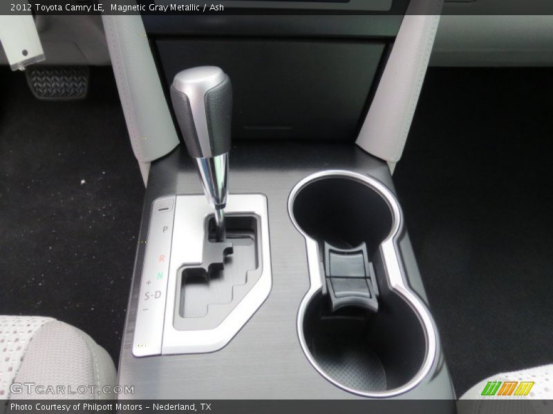 Magnetic Gray Metallic / Ash 2012 Toyota Camry LE