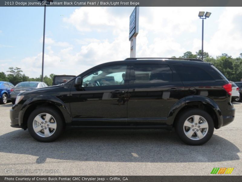 Brilliant Black Crystal Pearl / Black/Light Frost Beige 2013 Dodge Journey SE