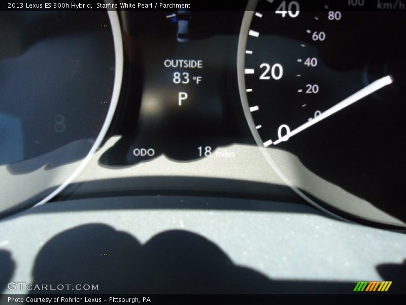 Starfire White Pearl / Parchment 2013 Lexus ES 300h Hybrid