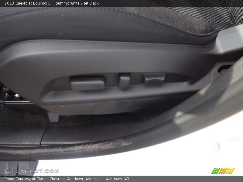 Summit White / Jet Black 2013 Chevrolet Equinox LT