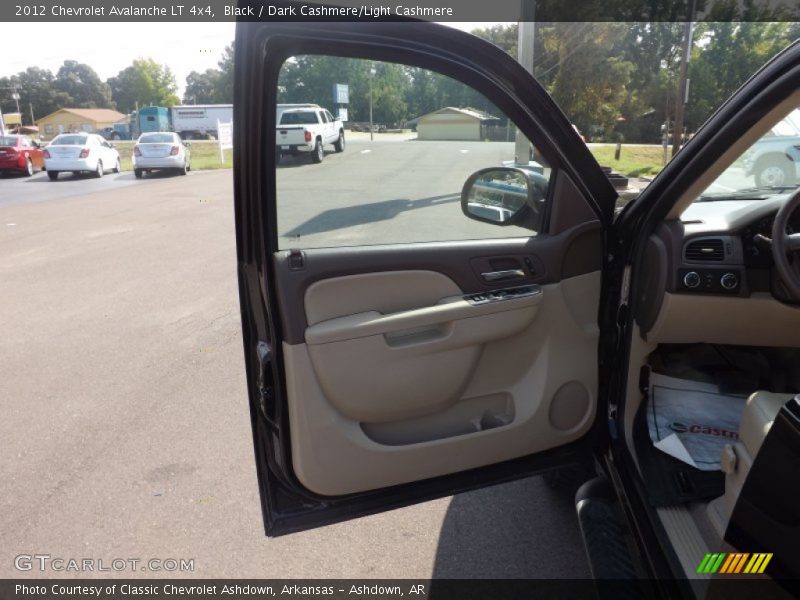 Black / Dark Cashmere/Light Cashmere 2012 Chevrolet Avalanche LT 4x4