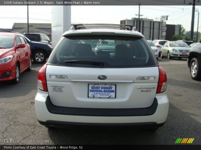 Satin White Pearl / Warm Ivory 2008 Subaru Outback 2.5i Wagon