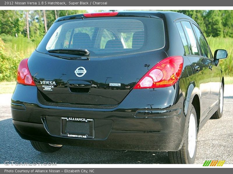 Super Black / Charcoal 2012 Nissan Versa 1.8 S Hatchback