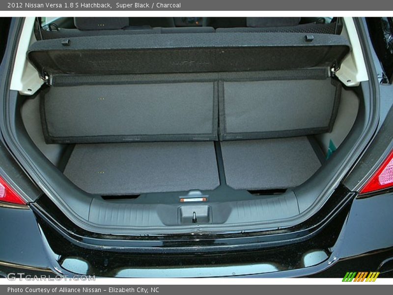 Super Black / Charcoal 2012 Nissan Versa 1.8 S Hatchback