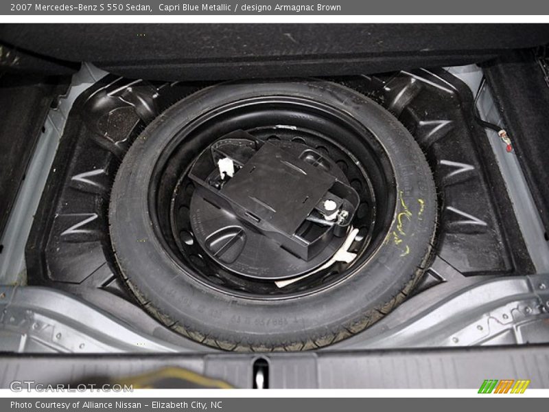 Capri Blue Metallic / designo Armagnac Brown 2007 Mercedes-Benz S 550 Sedan