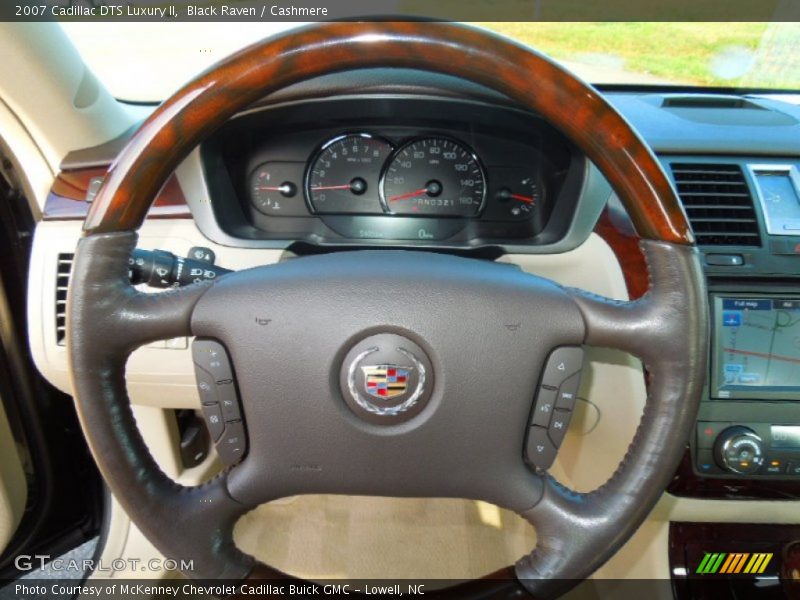  2007 DTS Luxury II Steering Wheel