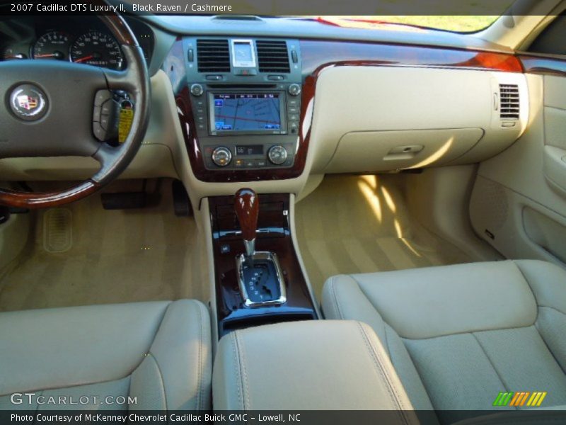 Dashboard of 2007 DTS Luxury II