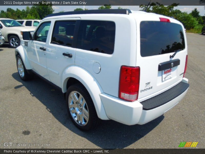Bright White / Dark Slate Gray 2011 Dodge Nitro Heat