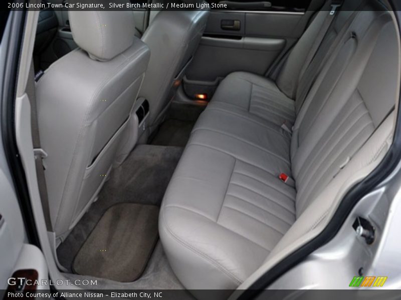 Silver Birch Metallic / Medium Light Stone 2006 Lincoln Town Car Signature