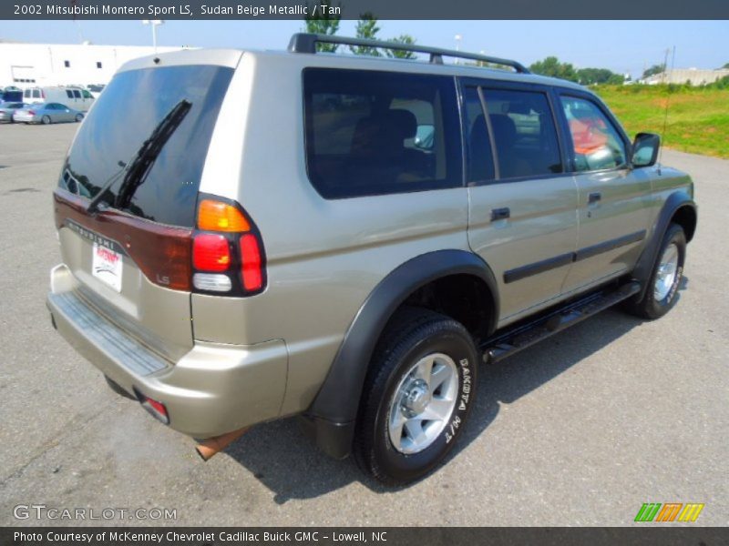 Sudan Beige Metallic / Tan 2002 Mitsubishi Montero Sport LS