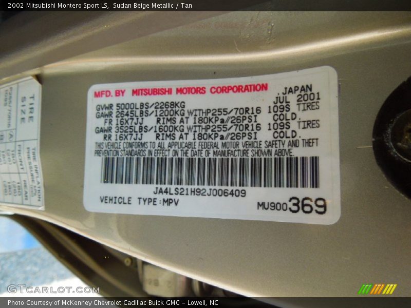 Sudan Beige Metallic / Tan 2002 Mitsubishi Montero Sport LS